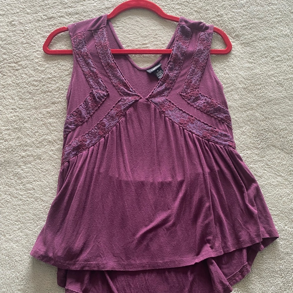 Rue 21 small burgundy/purple tank top